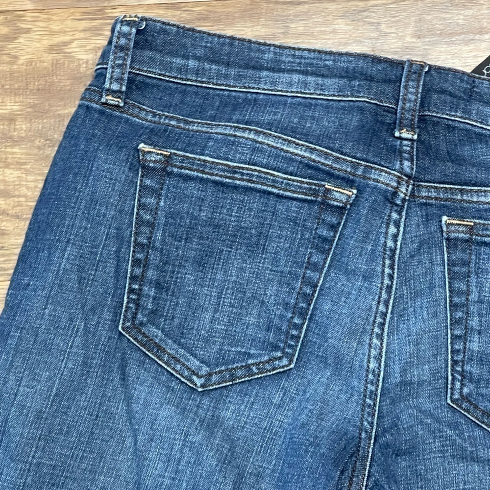 Joes Jeans Bermuda Style Long Short Size 27 - Picture 7 of 7